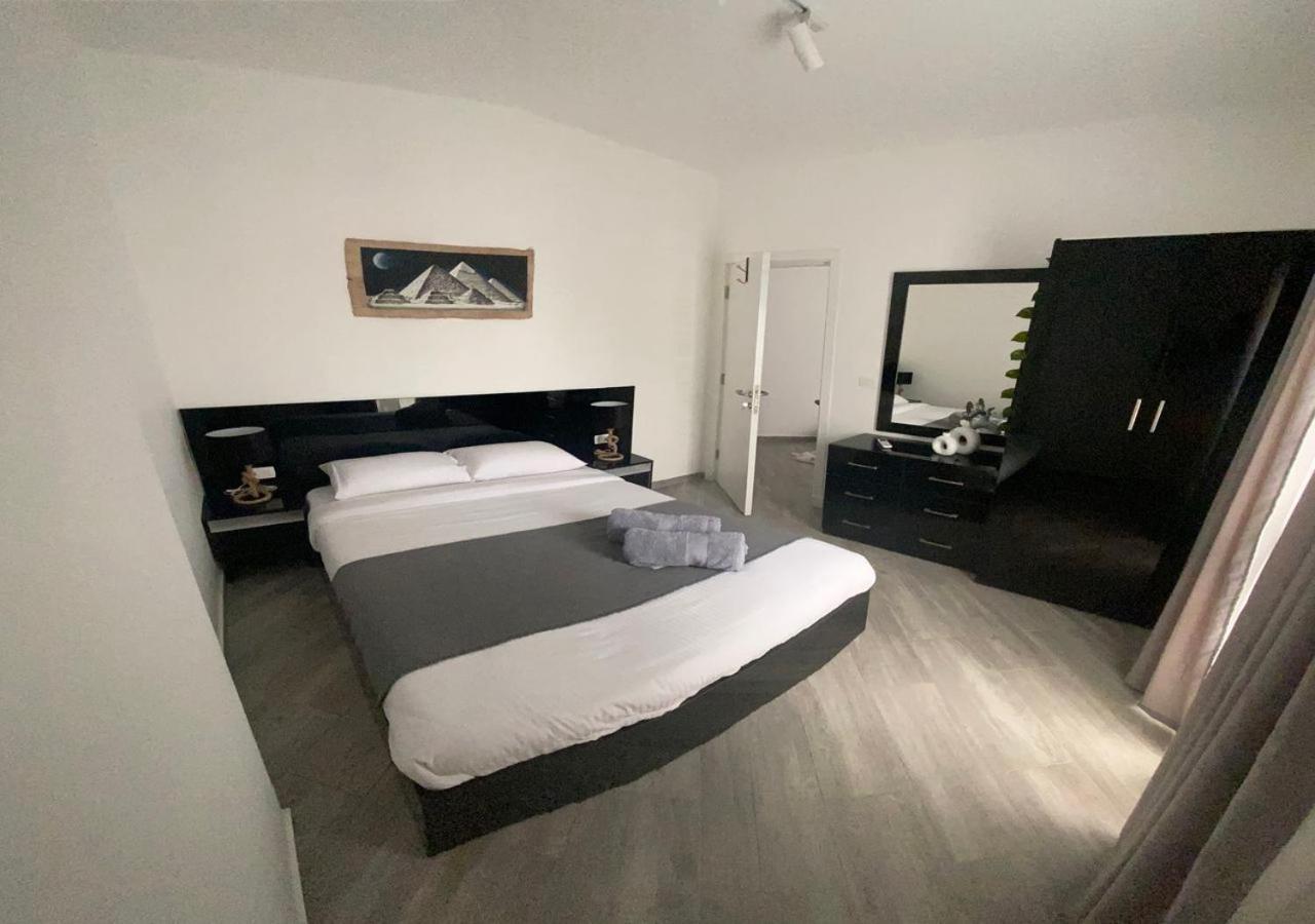 3Br 2Ba Serene Escape 4 Pools 1 Heated In The Winter Free Wifi Restaurant And Onsite Shop Hurghada Buitenkant foto
