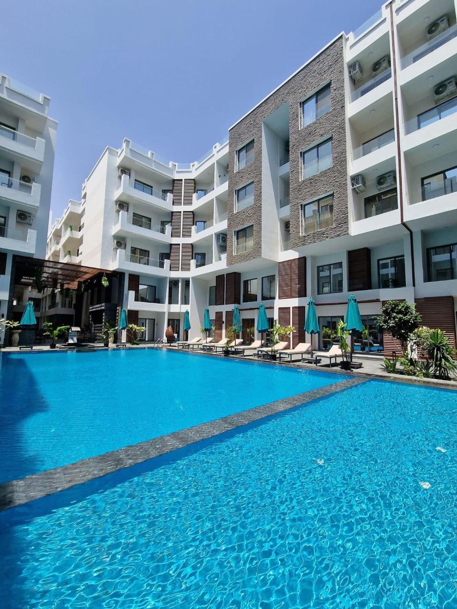 3Br 2Ba Serene Escape 4 Pools 1 Heated In The Winter Free Wifi Restaurant And Onsite Shop Hurghada Buitenkant foto